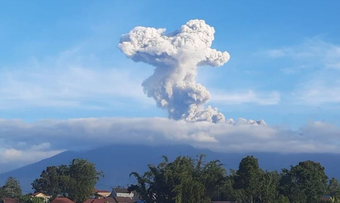 Terpopuler, Gunung Marapi Erupsi Lagi Hingga Kondisi WNI Di Iran